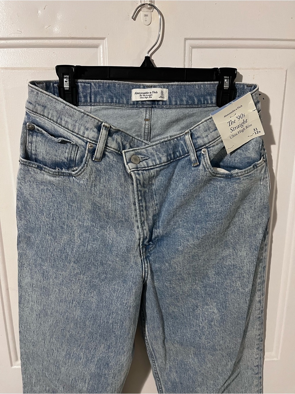 Abercrombie & Fitch Ultra High Rise Light Blue Straight Leg Women’s Jeans